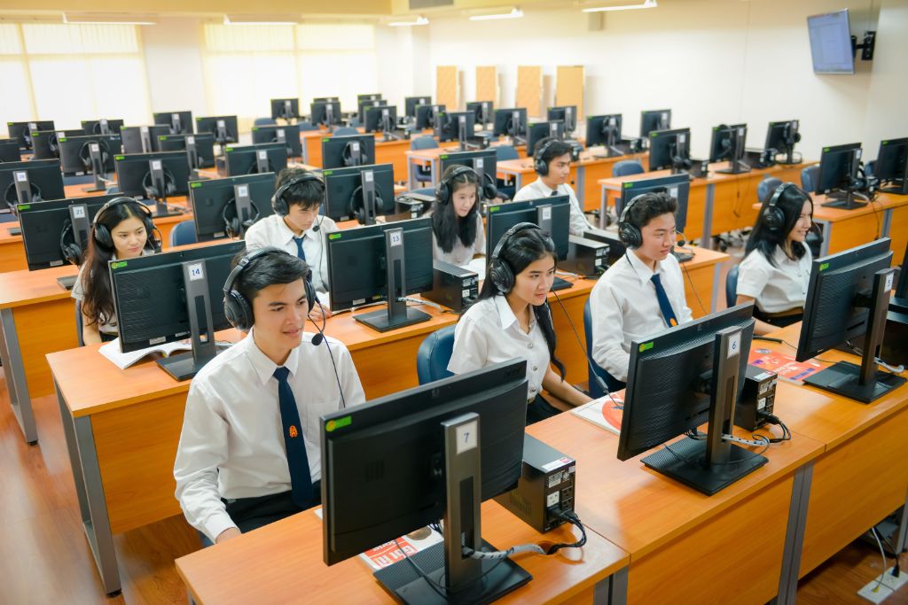 บธ.บ.-บริหารธุรกิจและการเป็นผู้ประกอบการ-1.jpg