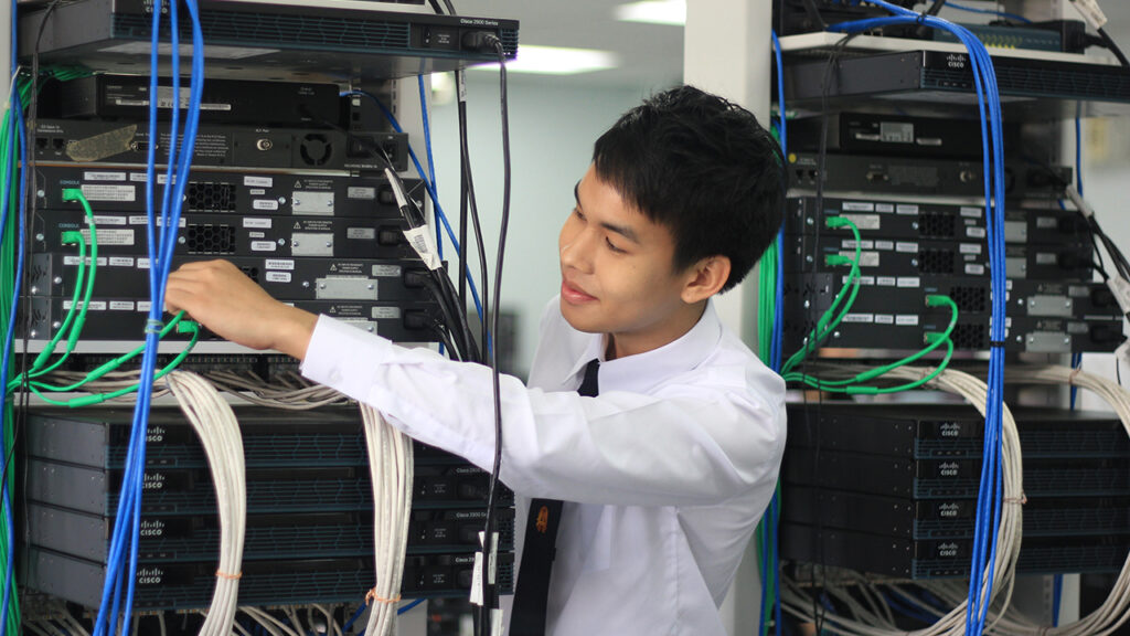 วท.บ.-เทคโนโลยีสารสนเทศ-1.jpg