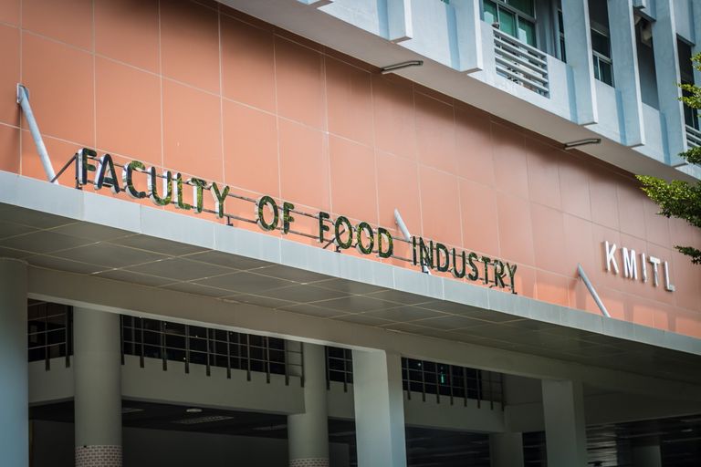 คณะอุตสาหกรรมอาหาร