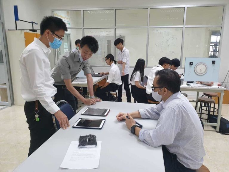 Dual-Bachelors-Degree-Program-consists-of-Bachelor-of-Engineering-Smart-Materials-Technology-and-Bachelor-of-Engineering-Robotics-and-AI-Engineering-4-1024x768.jpg