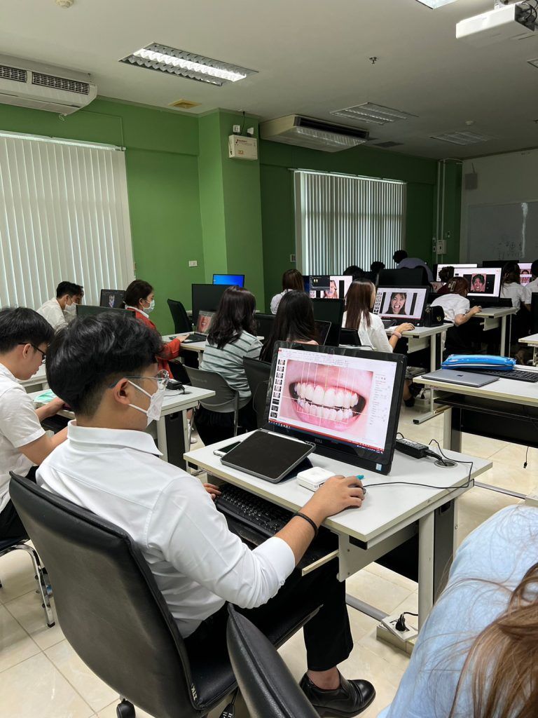 LINE_ALBUM_Preparation-for-Clinical-skills_๒๓๐๓๐๗11-768x1024.jpg