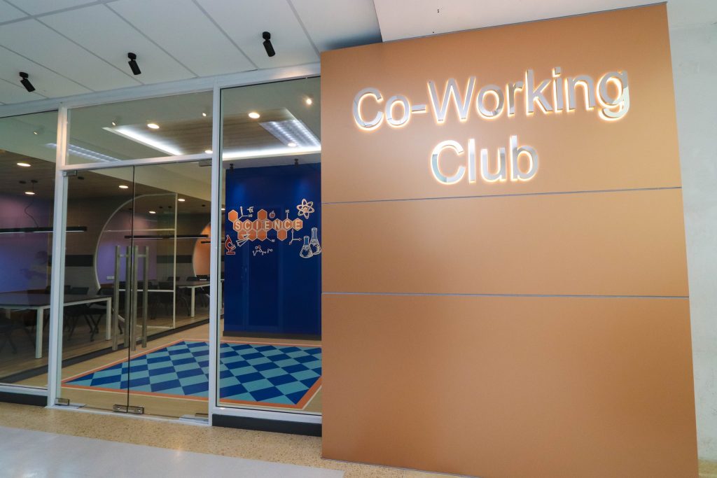 cowork4-1024x683.jpg