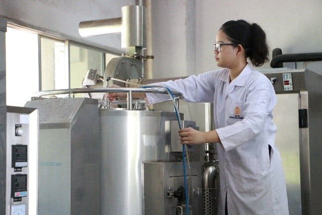 p1-Orachorn-Mekkerdchoo.jpg