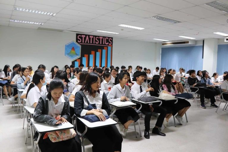 วท.บ.สถิติประยุกต์-7-1024x683.jpg