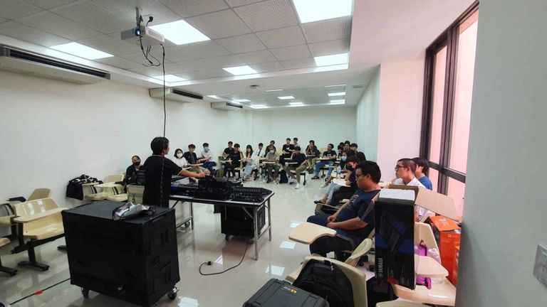 วศ.บ.-วิศวกรรมดนตรีและสื่อประสม-5-1024x576.jpg